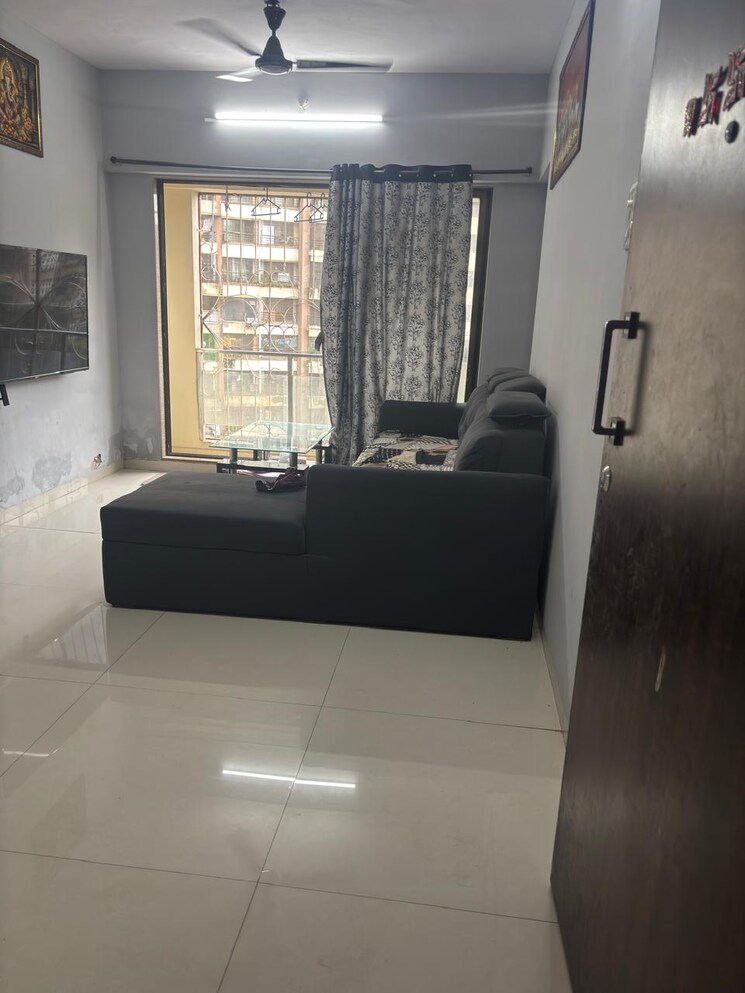 Living Room, gaurav-galaxy-i 1 Bedroom 550 Sq.Ft. Apartment In Mira Road Thane 9038927