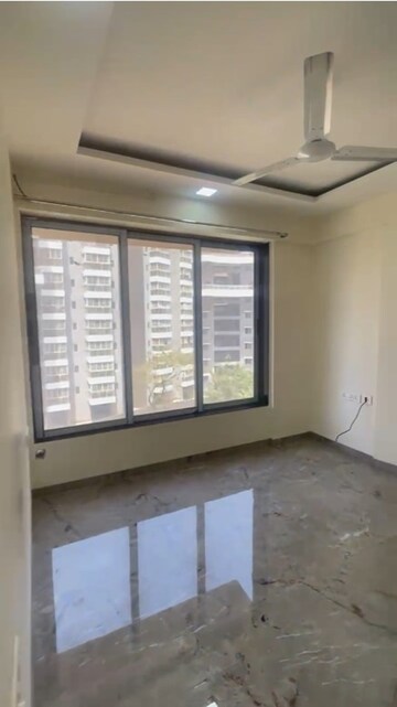 Bedroom in 2 BHK Apartment at Diamond Garden, Chembur – for Rent