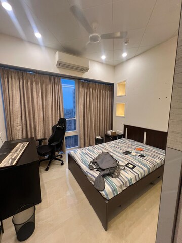 Bedroom in 3 BHK Apartment at Indiabulls Blu, Worli – for Rent