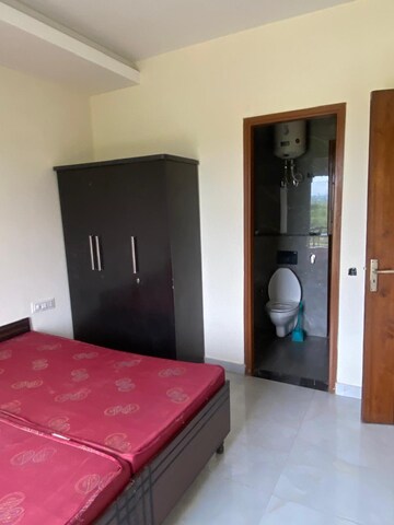 2 BHK Independent House For Rent in Aerocity
