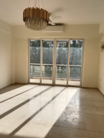 Room in 3 BHK Apartment at Adani Samsara, Sector 60 – for Rent