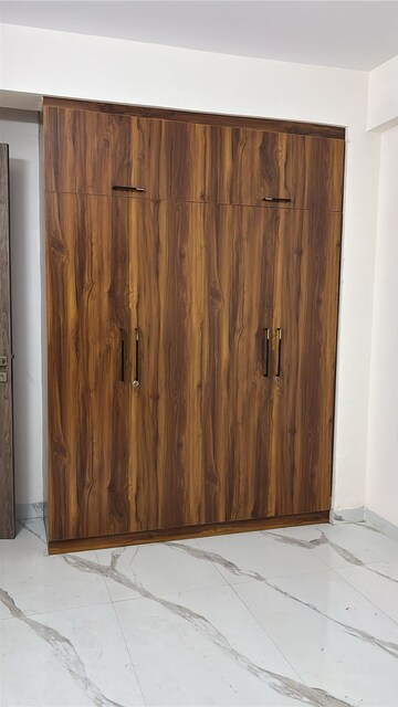 Furnished Amenities in 3 BHK Apartment at M3M Soulitude, Sector 89 – for Rent