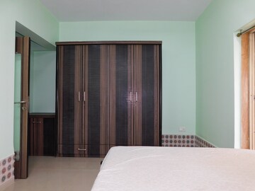 Bedroom in 3 BHK Apartment at Legend Siroya Kingston Tower, Parel – for Rent