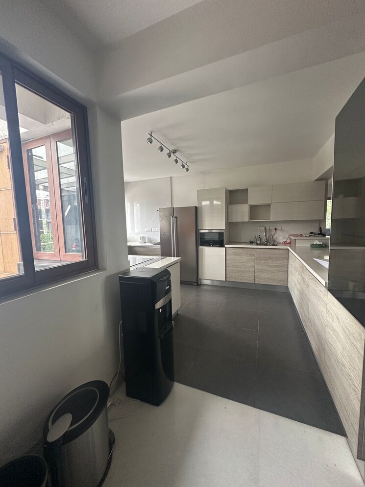 Kitchen, prestige-edwardian 3 Bedroom 4442 Sq.Ft. Apartment In Vasanth Nagar Bangalore 9039033