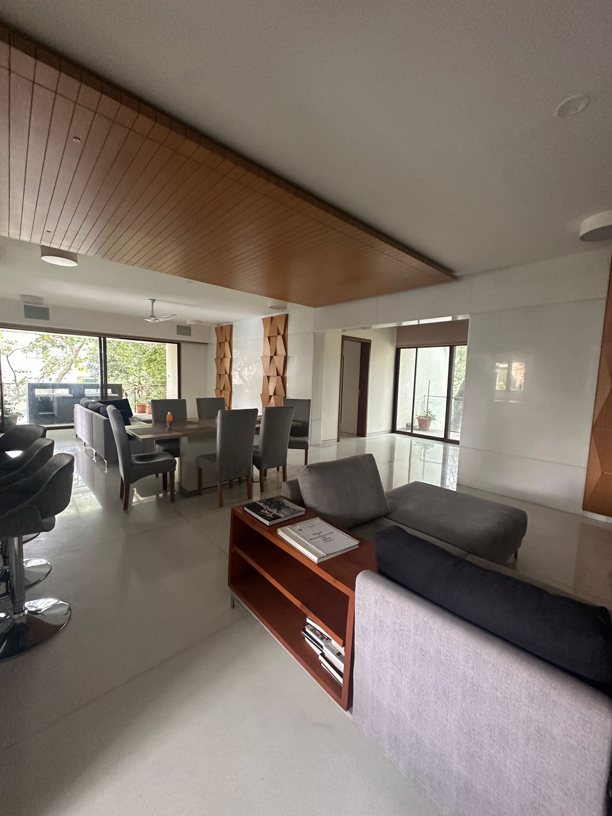 3 BHK + Servant Room Apartment For Rent in Prestige Edwardian