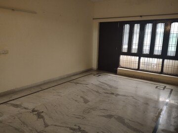 Bedroom in 3 BHK Apartment at Sector 21c – for Rent