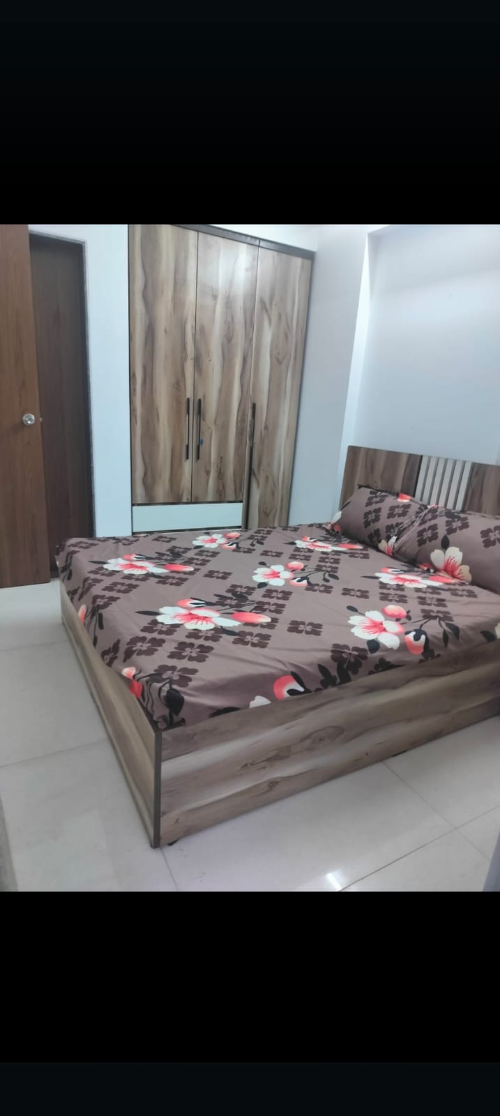 3 BHK Apartment For Sale in Mayfair Breeze