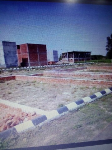  Plot For Sale in Sector 20 Yamuna Expressway