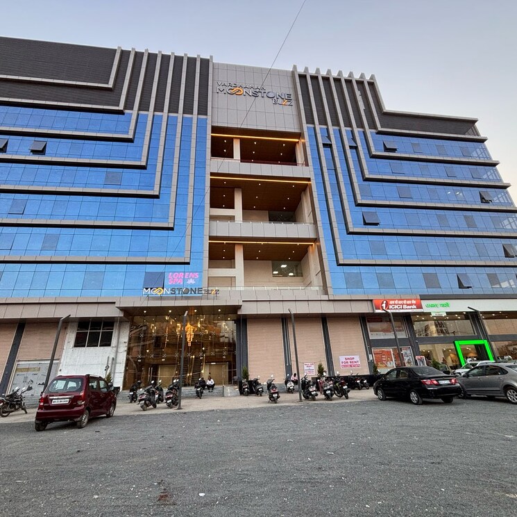 Exterior View, vardhaman-moonstone Commercial Office Space 350 Sq.Ft. In Mumbai Bangalore Highway Pune 9039074