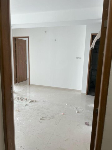 Room in 2 BHK Apartment at Majestique Signature Towers, Balewadi – for Rent