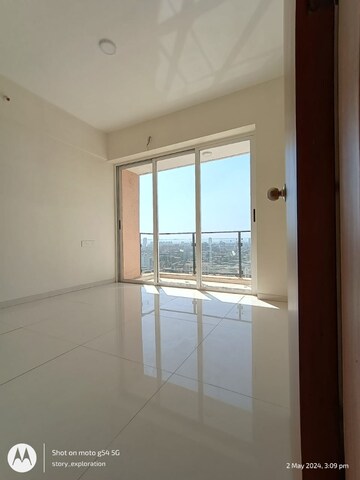 Room in 1 BHK Apartment at Parth Skyone, Dombivli East – for Sale