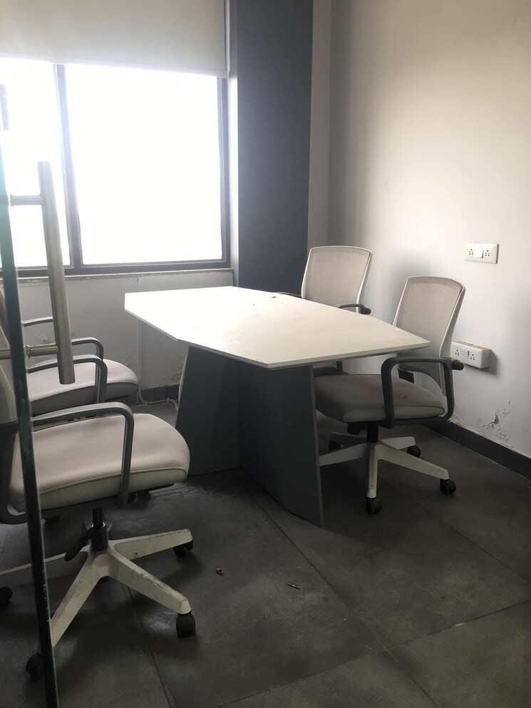 Team Area, bestfield Commercial Office Space 787 Sq.Ft. In Netaji Subhash Place Delhi 9039125