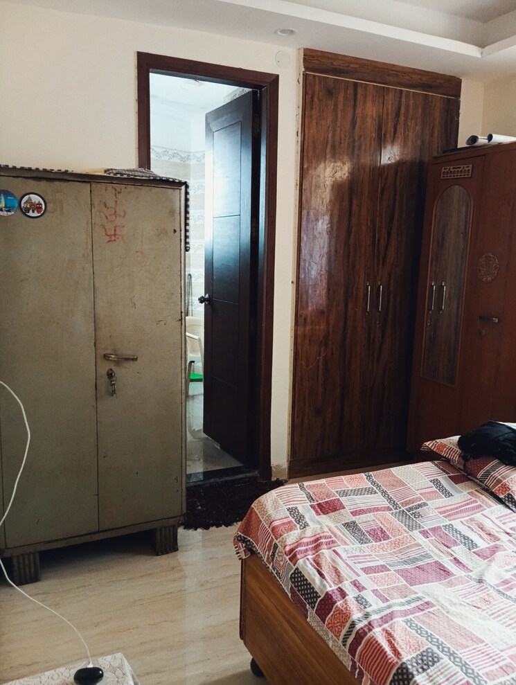 Bedroom, lado sarai 2 Bedroom 90 Sq.Yd. Builder Floor In Lado Sarai Delhi 8972567