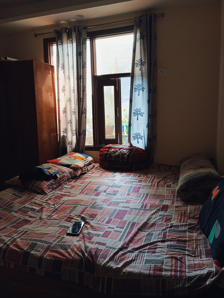 Bedroom, lado sarai 2 Bedroom 90 Sq.Yd. Builder Floor In Lado Sarai Delhi 8972567