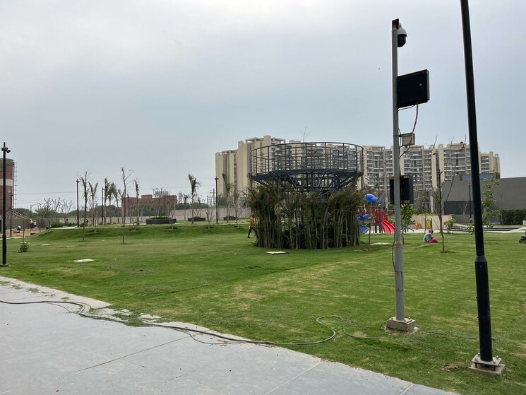 Exterior View, tulip-yellow 3 Bedroom 1704 Sq.Ft. Apartment In Sector 69 Gurgaon 9039161