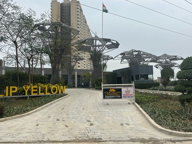 Exterior View, tulip-yellow 3 Bedroom 1704 Sq.Ft. Apartment In Sector 69 Gurgaon 9039161