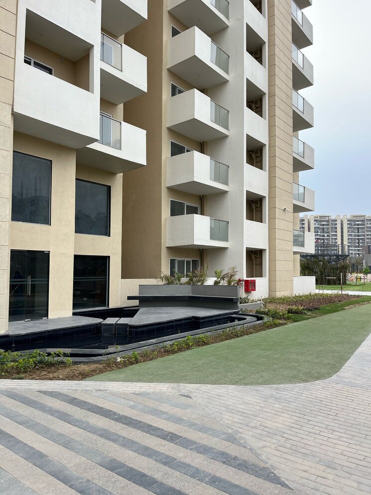Exterior View, tulip-yellow 3 Bedroom 1704 Sq.Ft. Apartment In Sector 69 Gurgaon 9039161