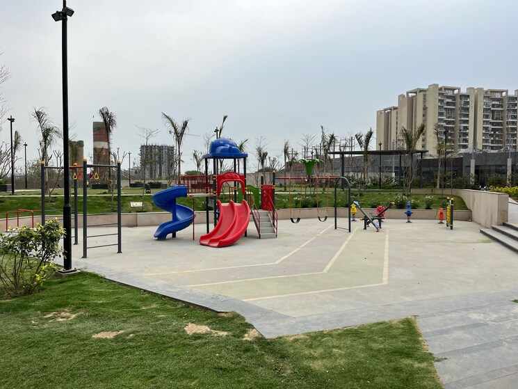 Exterior View, tulip-yellow 3 Bedroom 1704 Sq.Ft. Apartment In Sector 69 Gurgaon 9039161