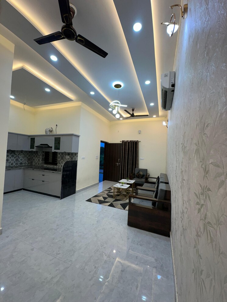 Living Room, rohta 2 Bedroom 105 Sq.Yd. Independent House In Rohta Agra 9039129