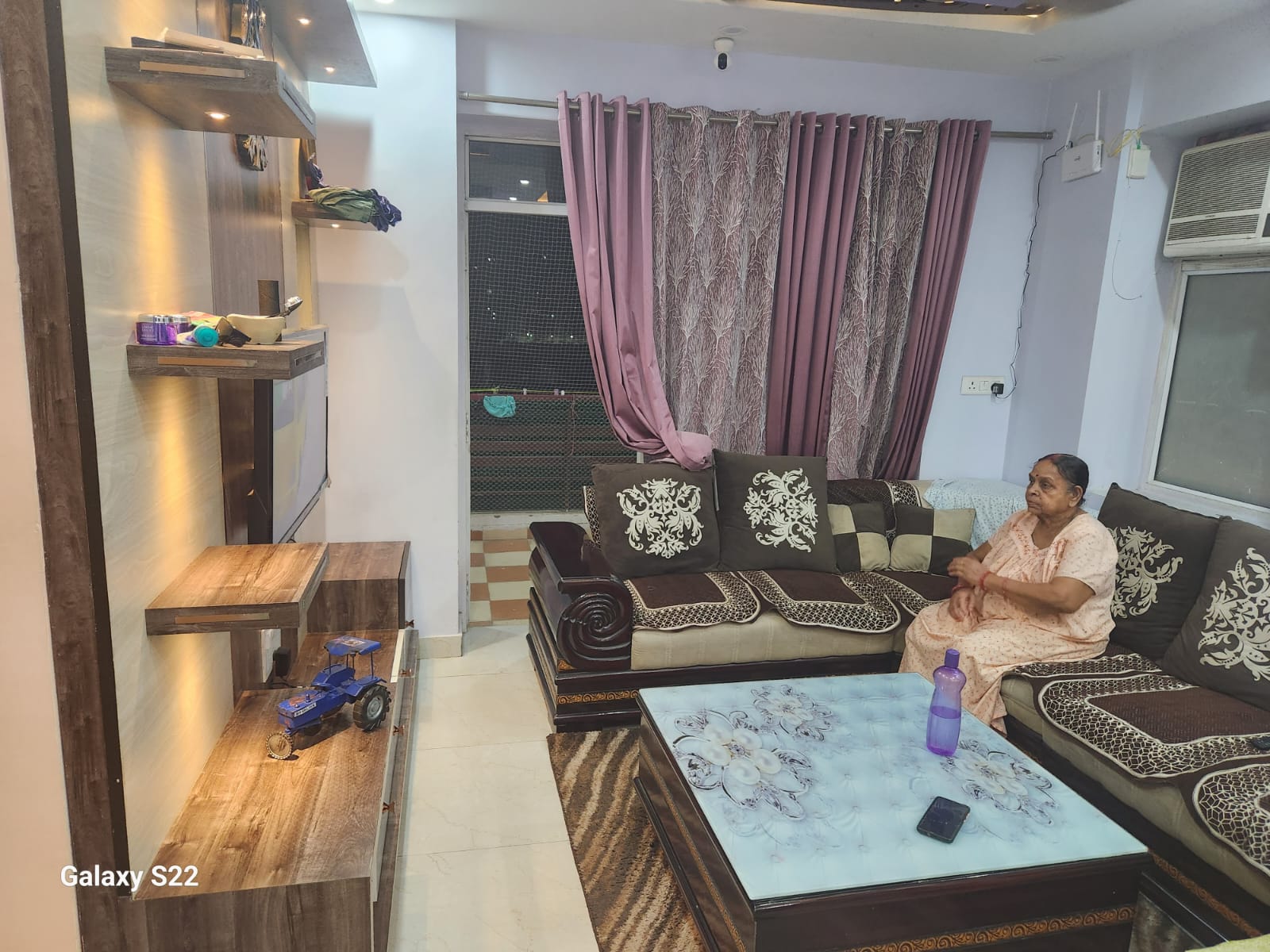 2 BHK Apartment For Rent in Shiv Sai Emerald Heights