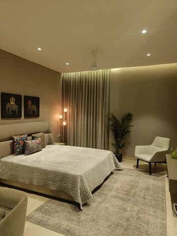 Bedroom in 5 BHK Penthouse at Satellite – for Rent