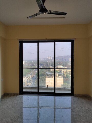 Bedroom in 2 BHK Apartment at Yash Signature, Chembur – for Rent