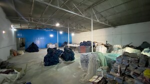  Warehouse For Rent in Kanth