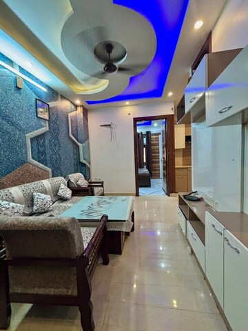 Kitchen in 2.5 BHK Builder Floor at Mansa Ram Park – for Sale