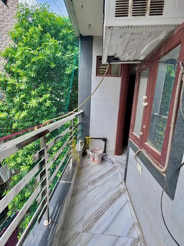 Balcony in 2.5 BHK Builder Floor at Mansa Ram Park – for Sale