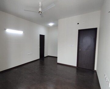 Room in 3 BHK Apartment at Puravankara Purva Zenium, Hosahalli – for Rent