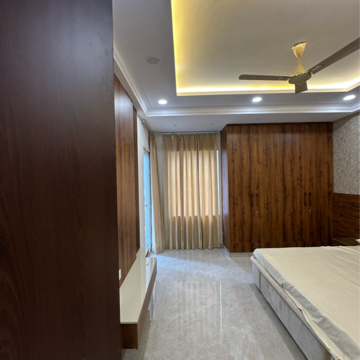 Bedroom in 4 BHK Builder Floor at Sector 28 – for Sale