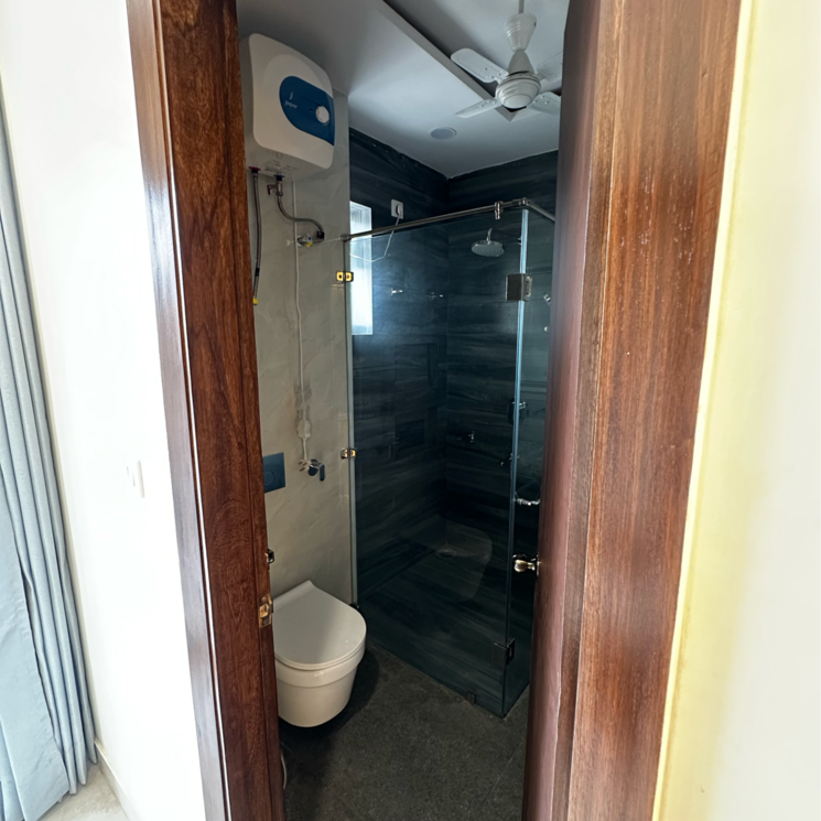 Bathroom, sector 28 4 Bedroom 3500 Sq.Ft. Builder Floor In Sector 28 Faridabad 9039239