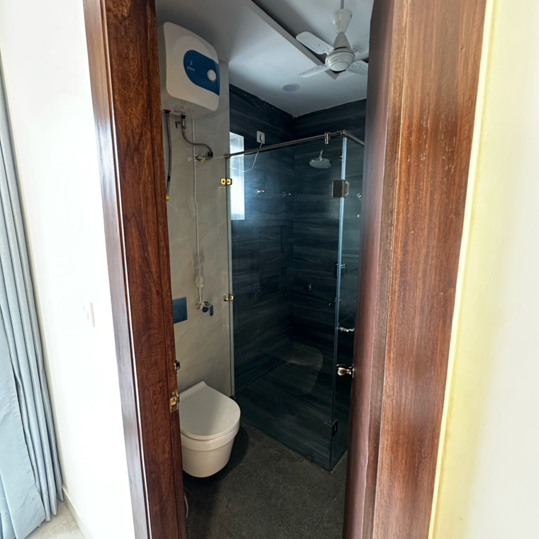 Bathroom, sector 28 4 Bedroom 3500 Sq.Ft. Builder Floor In Sector 28 Faridabad 9039239