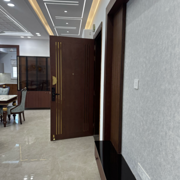 Building Lobby in 4 BHK Builder Floor at Sector 28 – for Sale