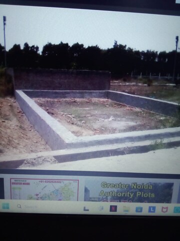  Plot For Sale in Sector 18 Yamuna Expressway