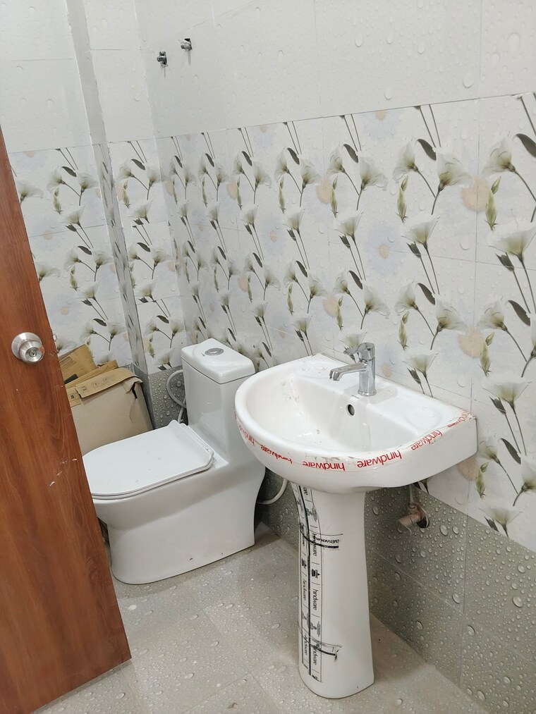 Bathroom, khodna kalan 3 Bedroom 1590 Sq.Ft. Villa In Khodna Kalan Greater Noida 9039236