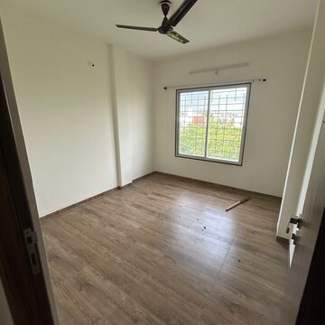 Room in 2 BHK Apartment at Savedi – for Rent
