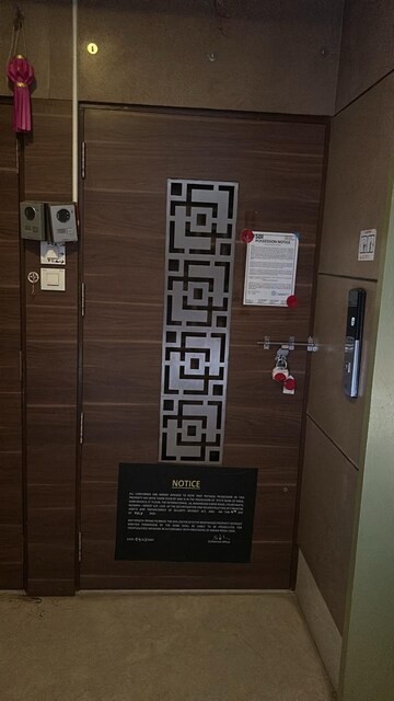 Corridor in 3 BHK Apartment at Vile Parle East – for Sale