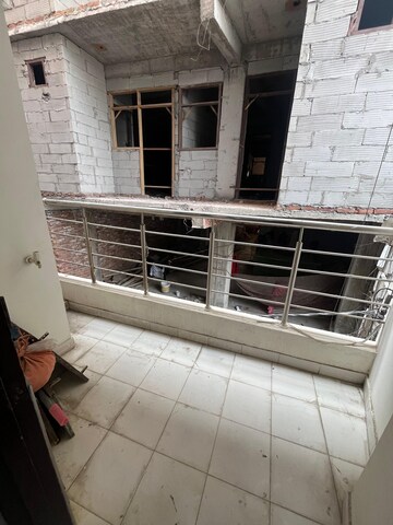 Balcony in 2 BHK Apartment at 3P Platinum, Sector 68 – for Rent