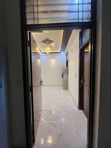 Building Lobby in 2 BHK Apartment at 3P Platinum, Sector 68 – for Rent