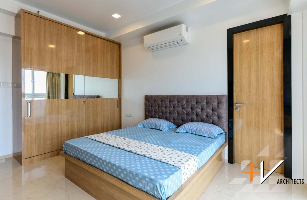 2 BHK + Extra Room Apartment For Sale in Aerocity