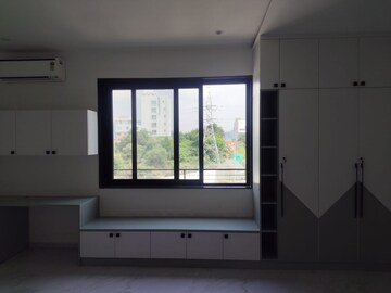 Room in 3 BHK Apartment at Uptown Jubilee, Jubilee Hills – for Rent
