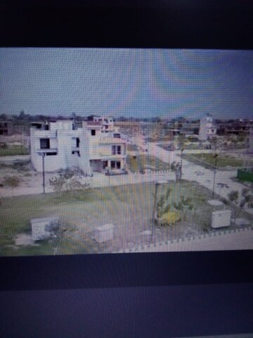  Plot For Sale in Sector 18 Yamuna Expressway