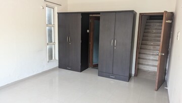 Room in 4 BHK Villa at Rohan Seher Villa, Baner – for Rent