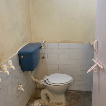 Attached Bathroom in 2 BHK Builder Floor at Jaipuria Plaza, Sector 26 – for Rent