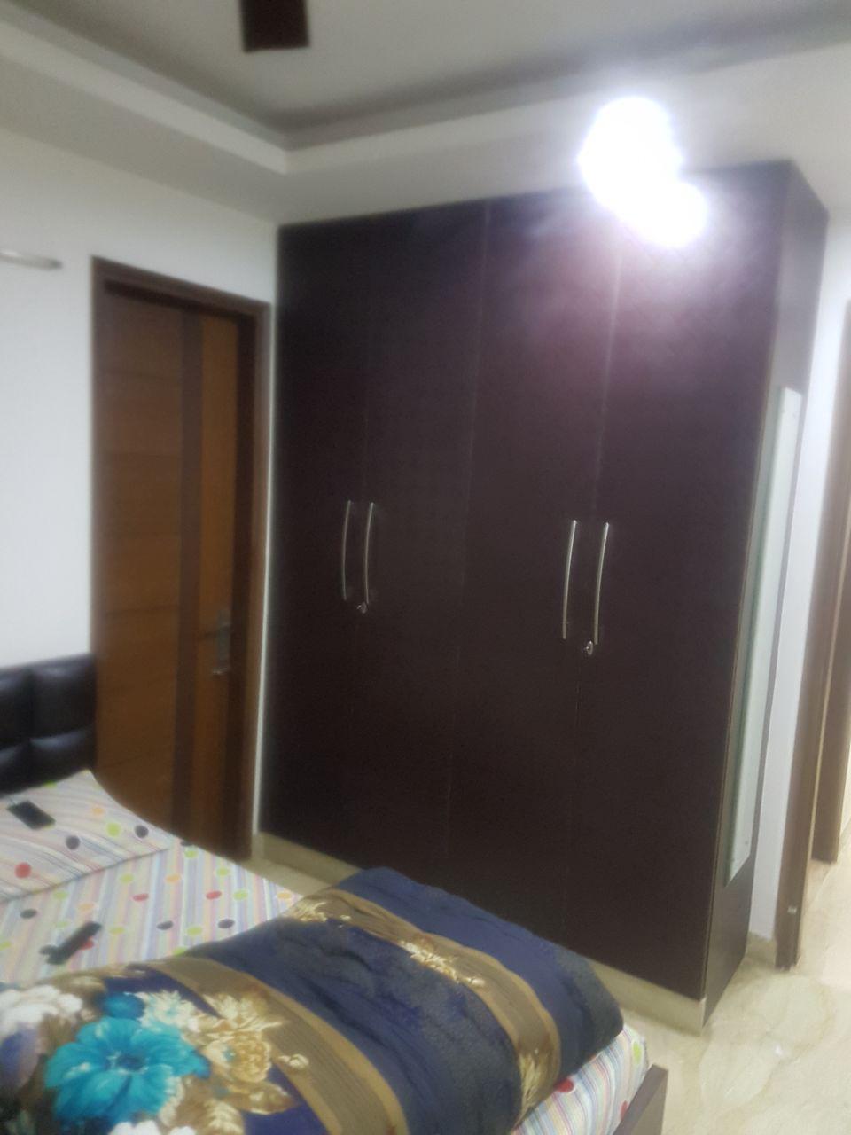 1 BHK Builder Floor For Rent in Saket