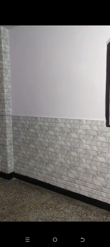 Room in 3.5 BHK Independent House at Delta Ii Greater Noida – for Rent
