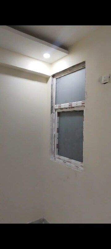 Room in 2 BHK Builder Floor at Sector 1 Greater Noida – for Rent