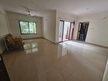 Room in 2 BHK Apartment at Bramha Suncity, Wadgaon Sheri – for Rent