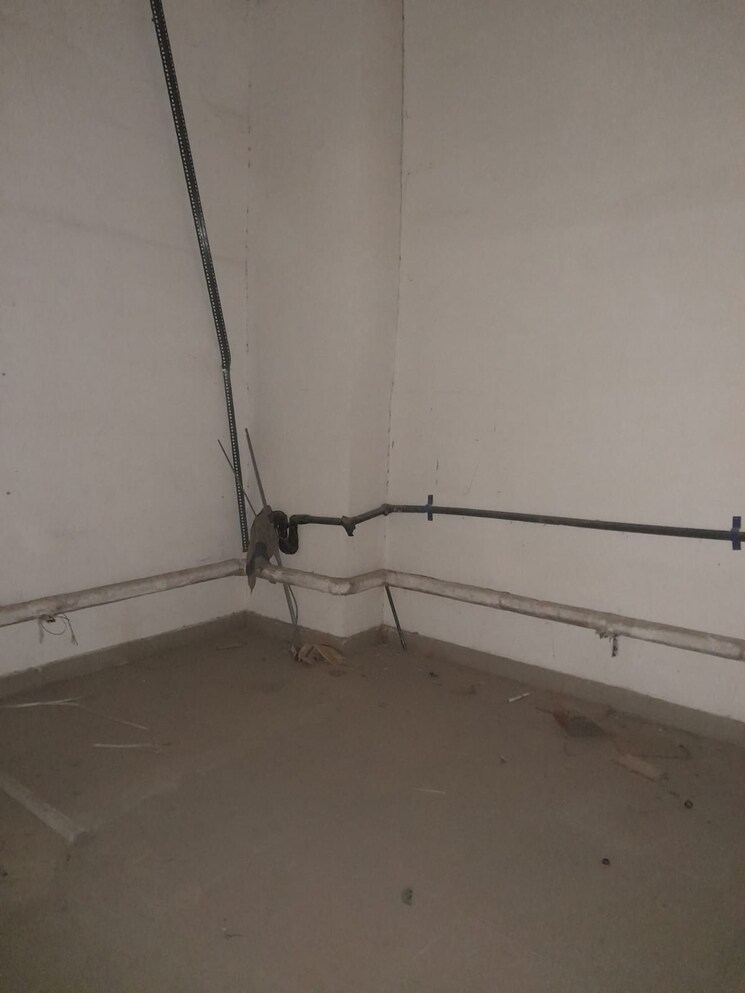 undefined, phoenix-marketcity Commercial Shop 600 Sq.Ft. In Kurla West Mumbai 9039526